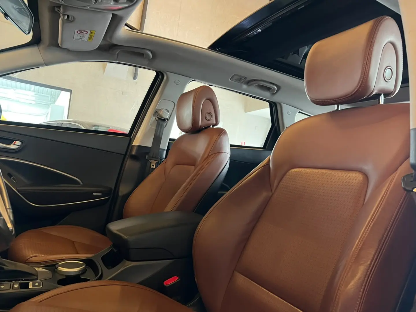 HYUNDAI GRAND SANTA FÉ