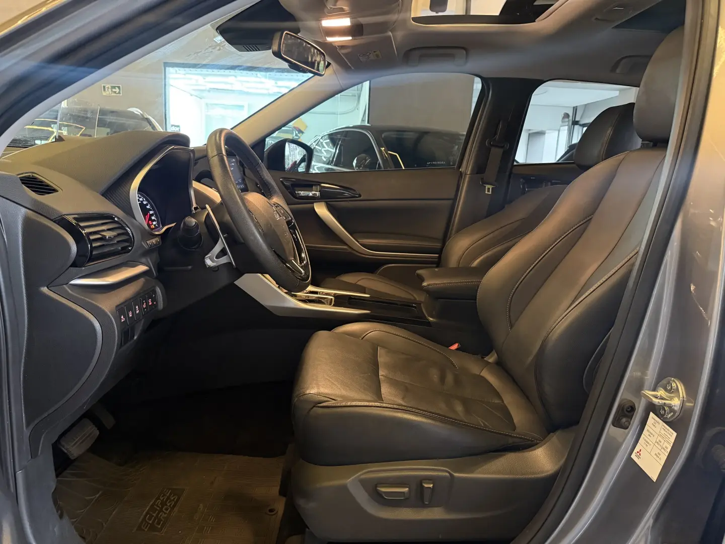 MITSUBISHI ECLIPSE CROSS
