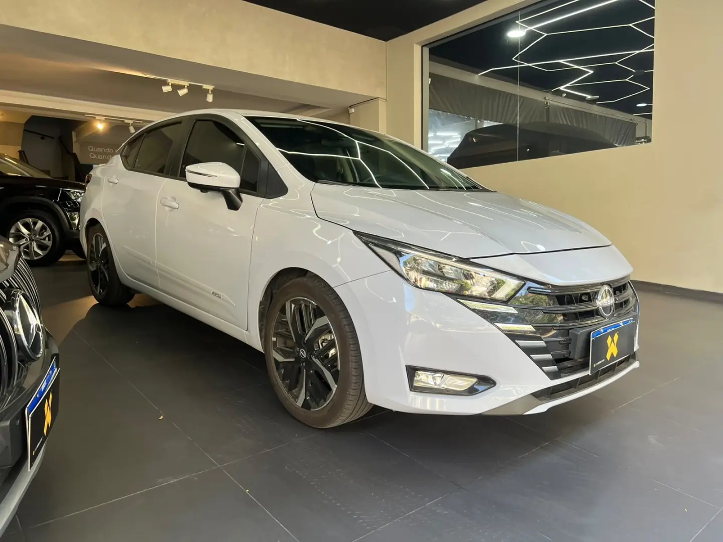 NISSAN VERSA