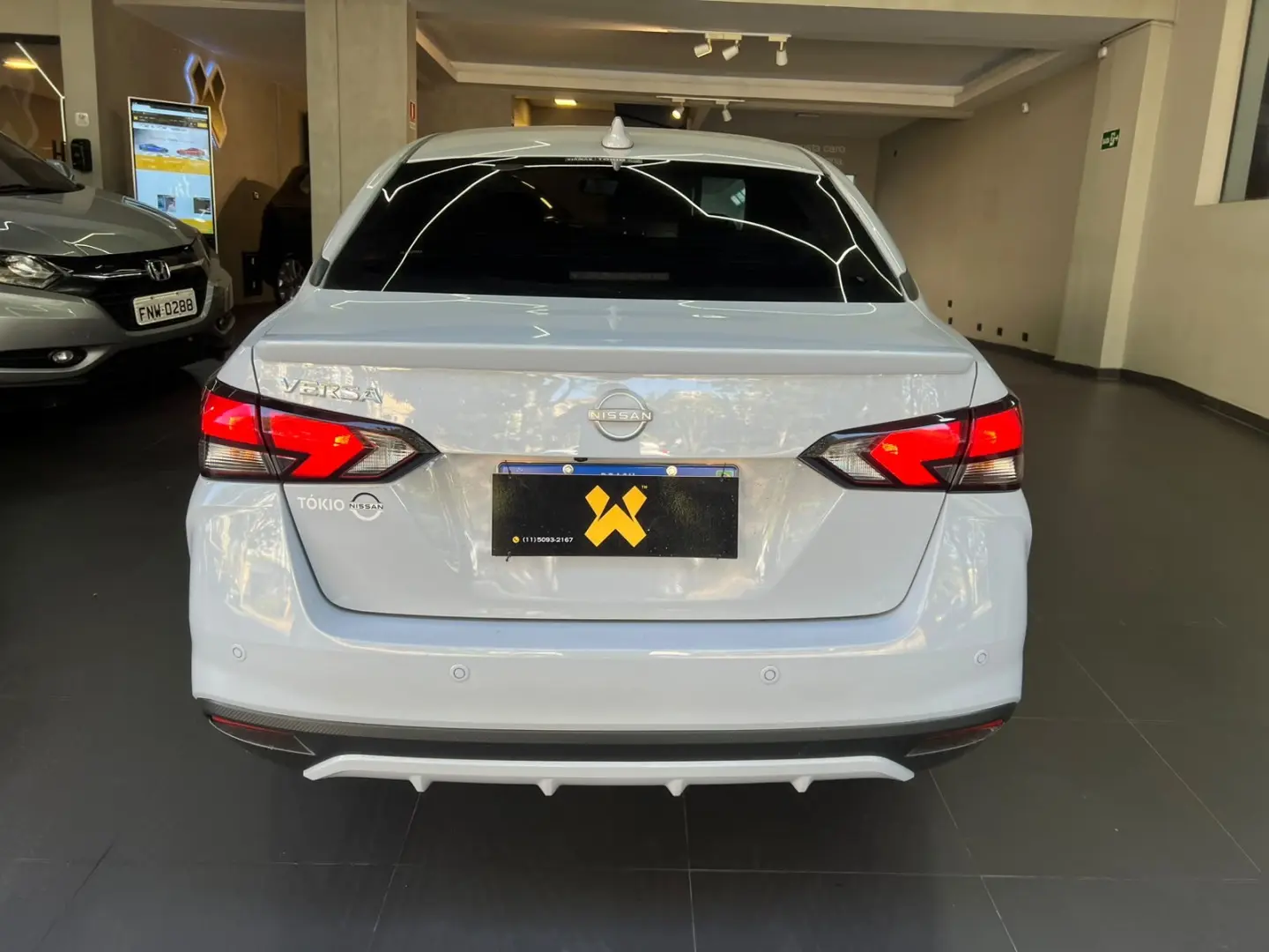 NISSAN VERSA
