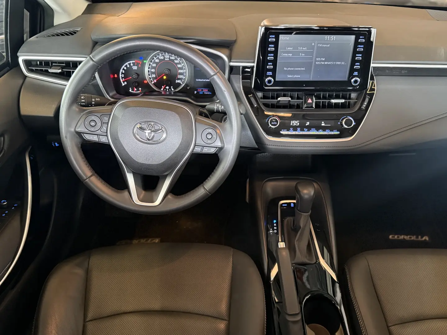 TOYOTA COROLLA