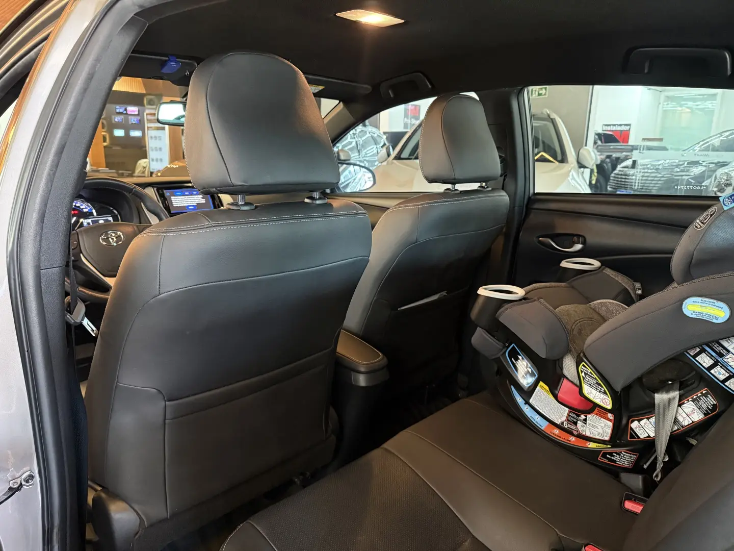 TOYOTA YARIS