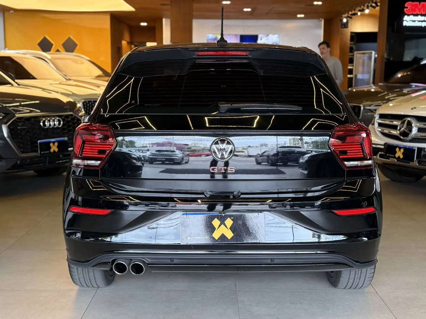 VOLKSWAGEN POLO