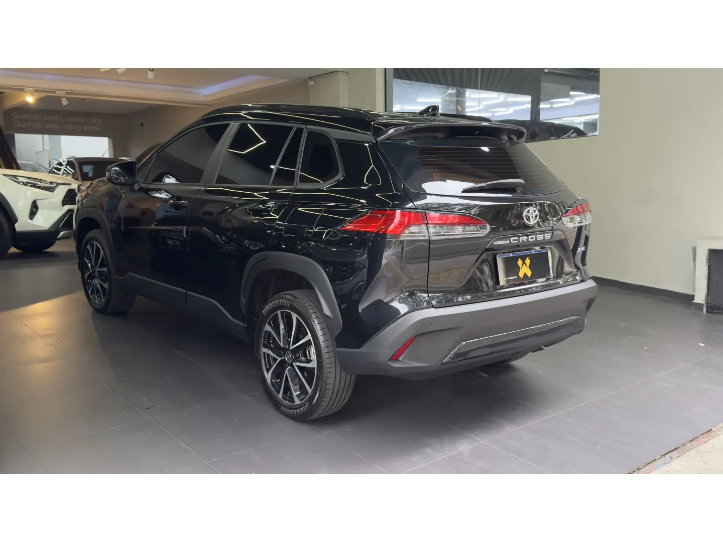 TOYOTA COROLLA CROSS
